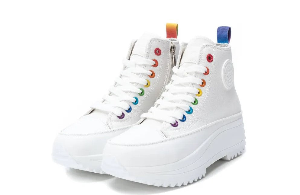 Refresh 170846  Multicolour Eyelet, White Chunky High Top Trainer