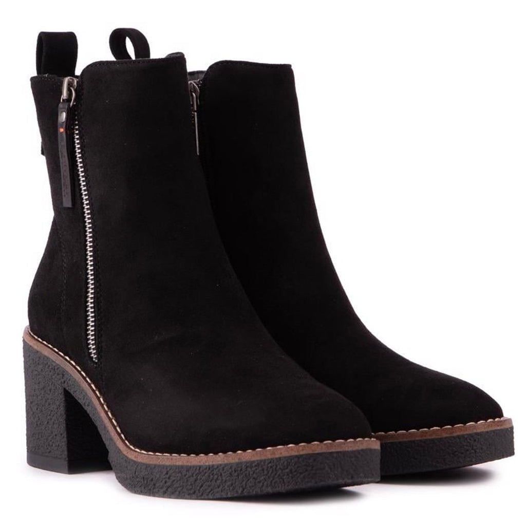 Refresh - Twin Zip Black Boots