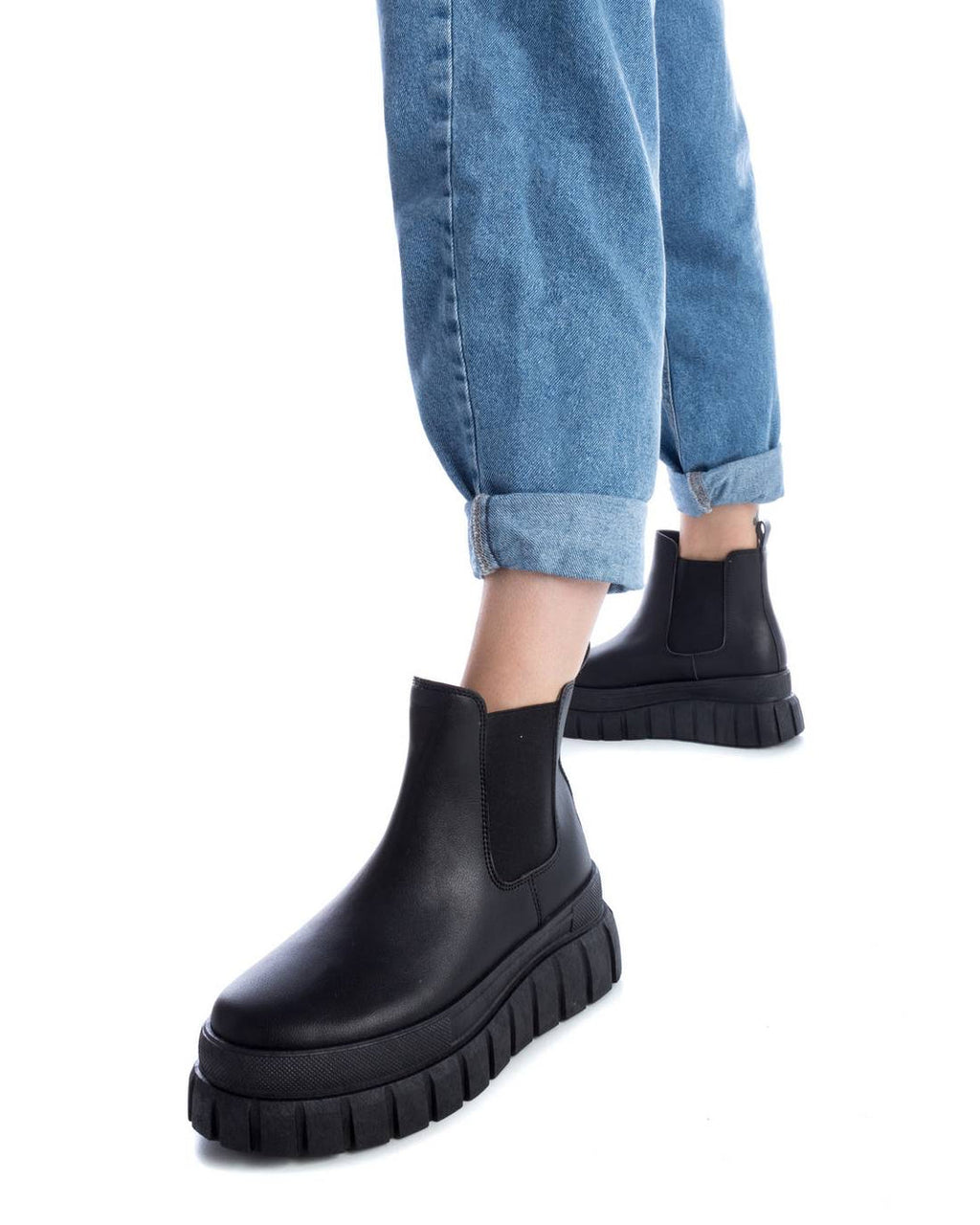 Refresh Womens Black Boots - 171465