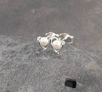 WIRE HEART WITH PEARL STUD EARRINGS 5MM