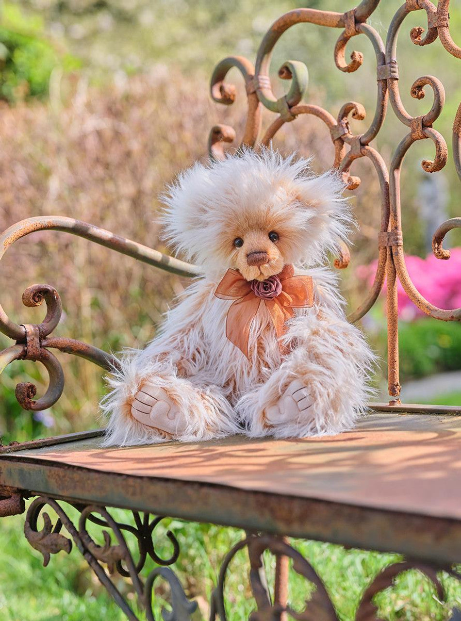 Charlie Bears - ARI