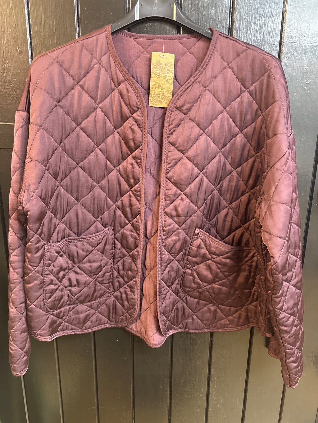 Lightweight One Size quilted jacket with pockets