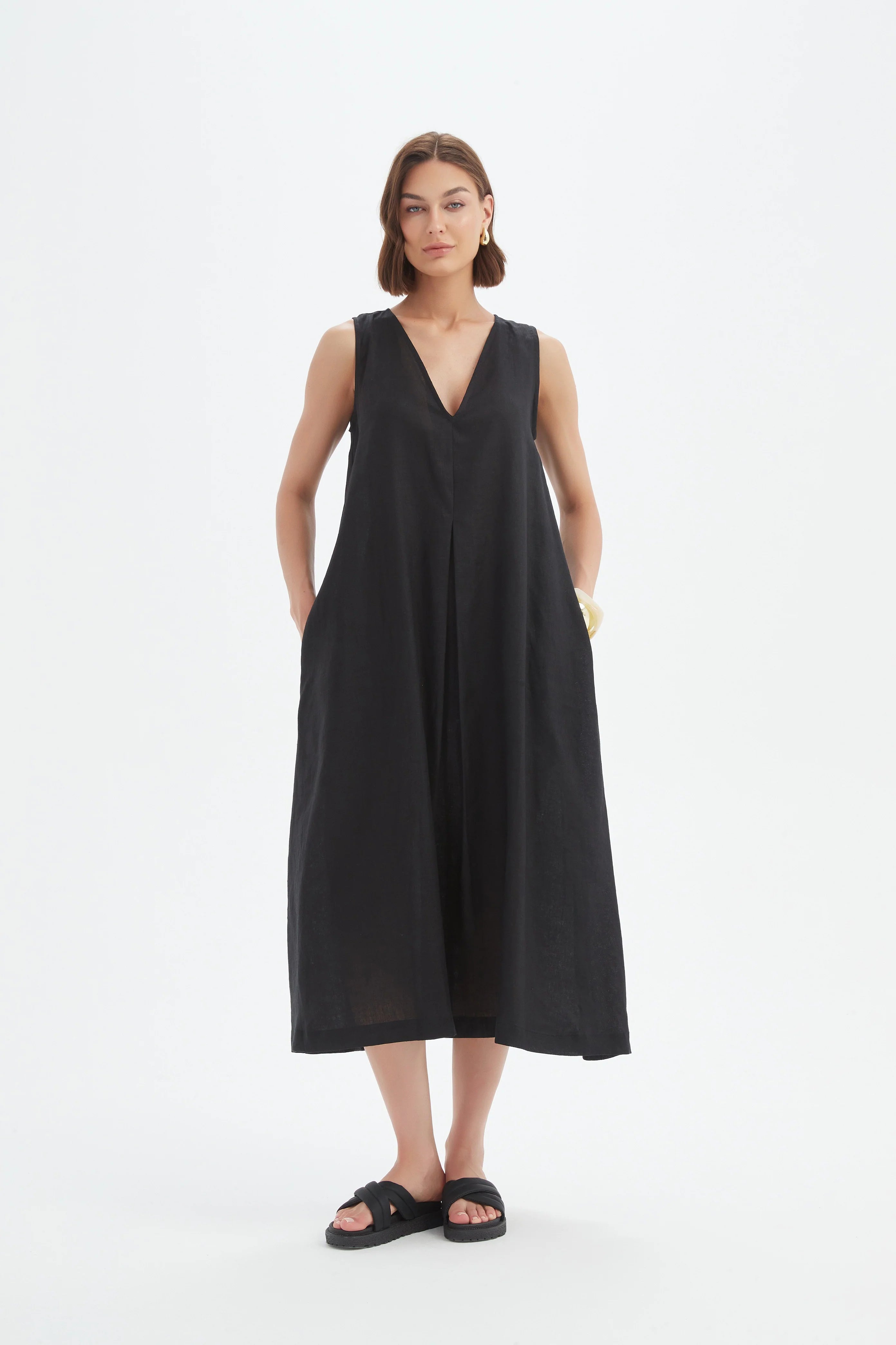 Tirelli - Inverted Pleated Dress - Black