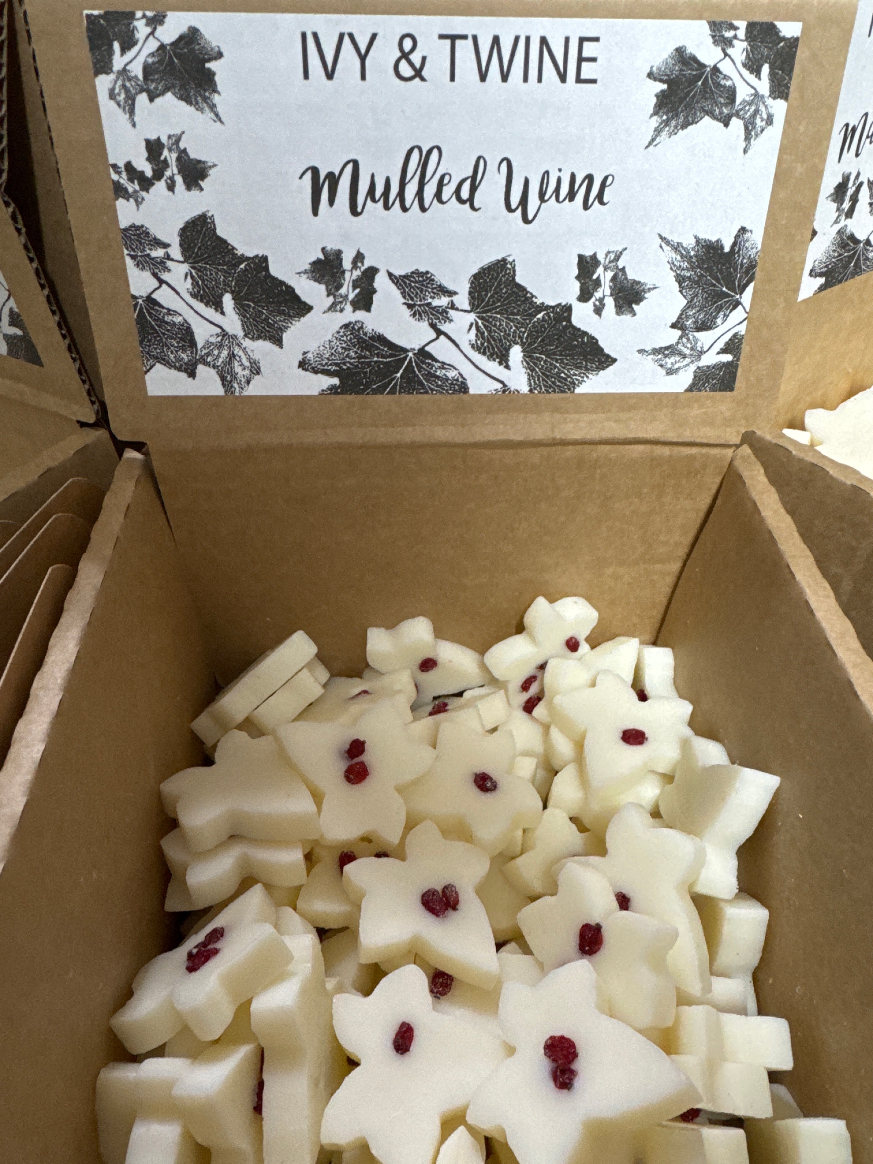 Ivy & Twine - Mulled Wine- 10 x Wax Melts