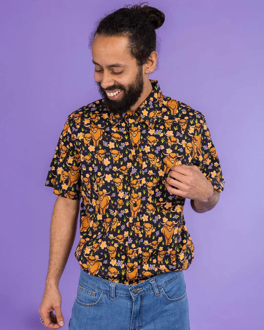 Highland Cow Short Sleeve Shirt