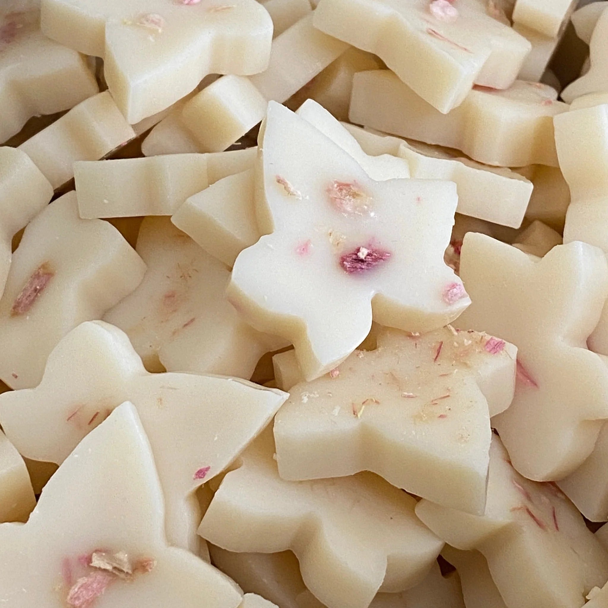 Ivy & Twine - Rhubarb & Plum Noir  - 10 x Wax Melts