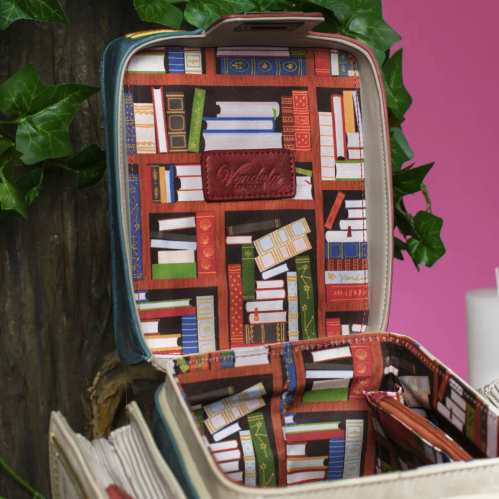 Vendula - BOOKSHELF BOULEVARD BOOK STACK BAG