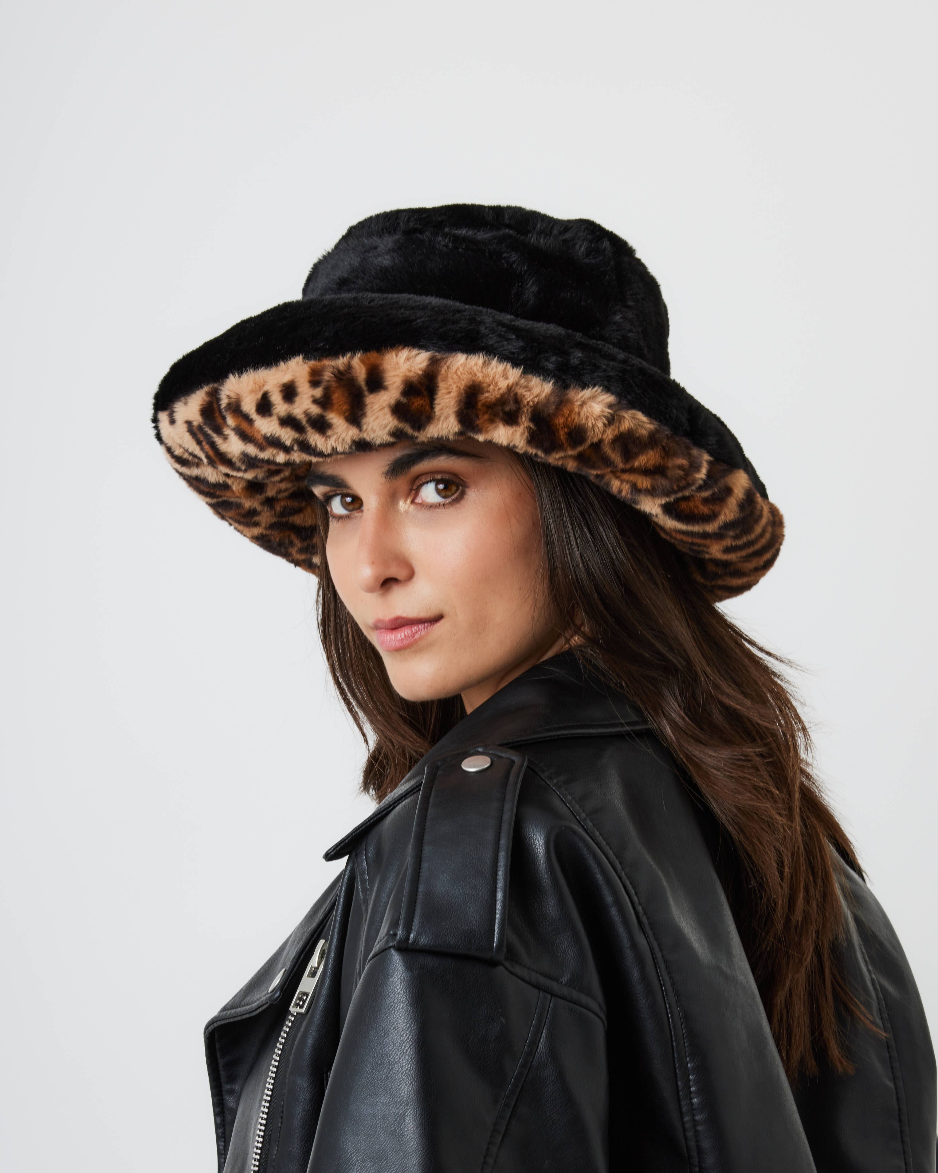 Fur Plush Bucket Hat in Black and Leopard