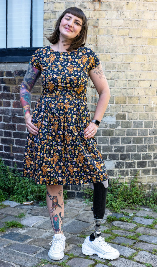 Highland Cows Stretch Belted Tea Dress with Pockets
