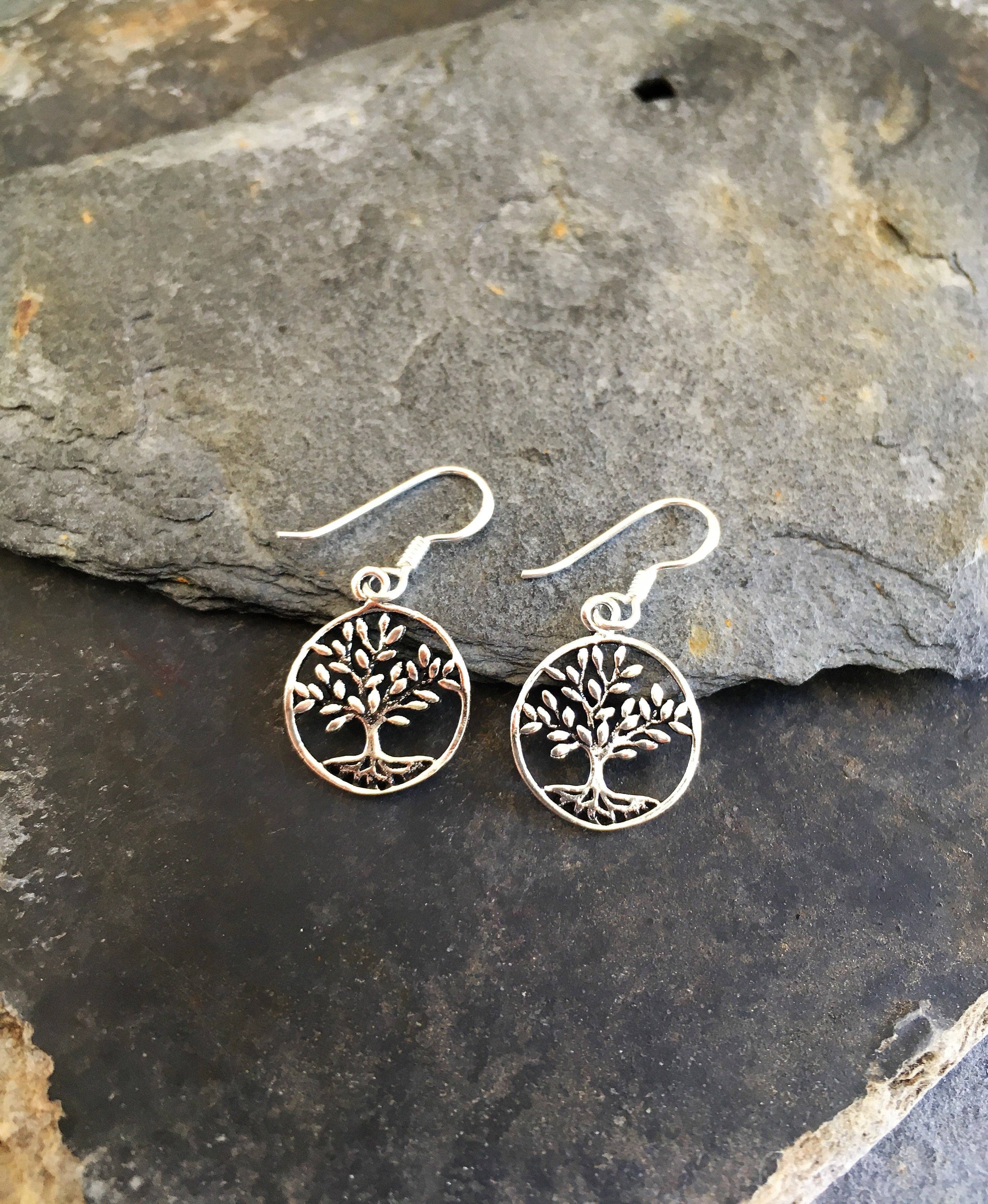 SE237B - ROUND TREE OF LIFE EARRING DIA 13MM
