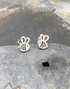 Blue Lily 925 -CUTE BEE STUD