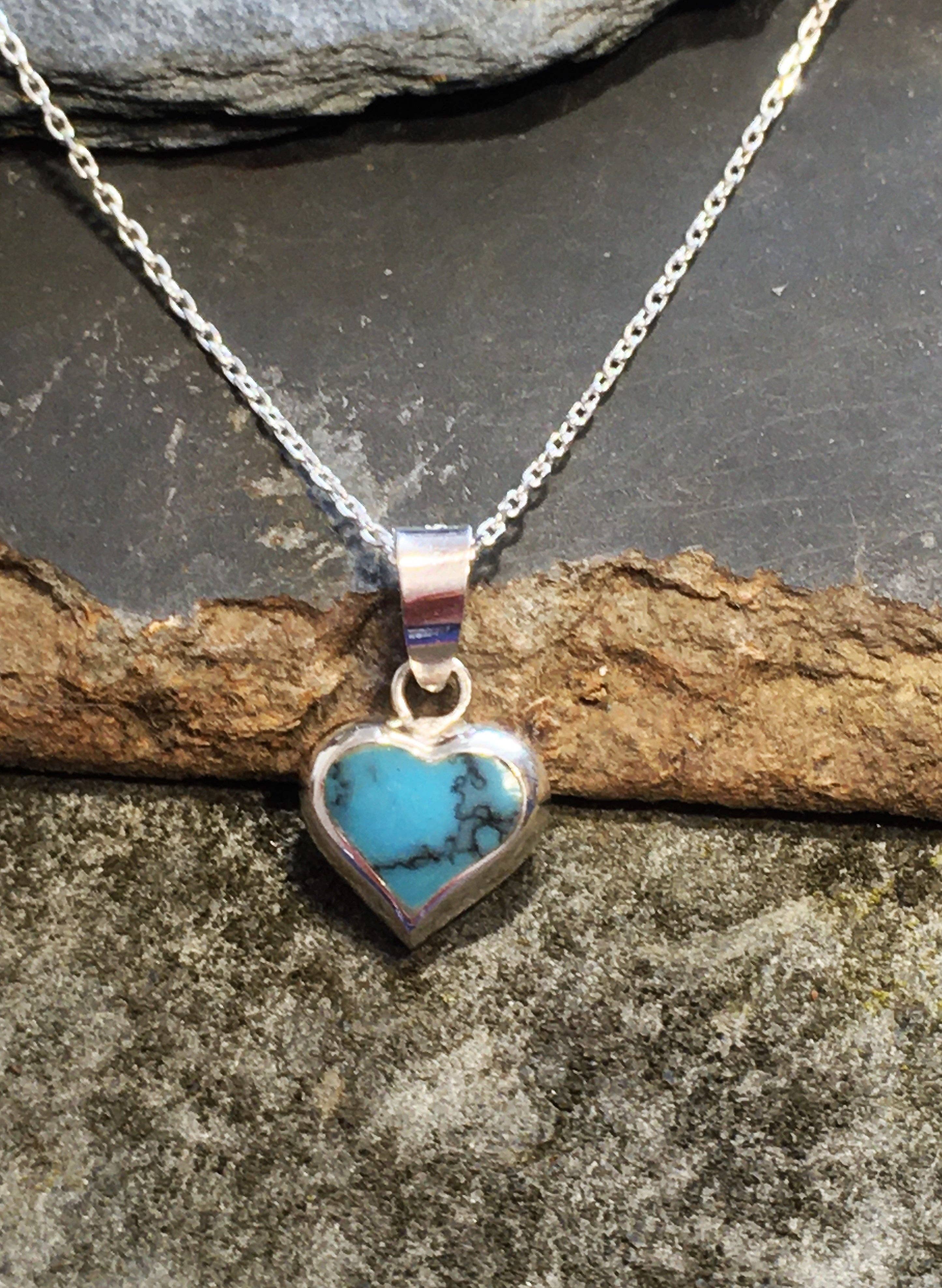 10MM HEART BLUE TQ/MOP PENDANT