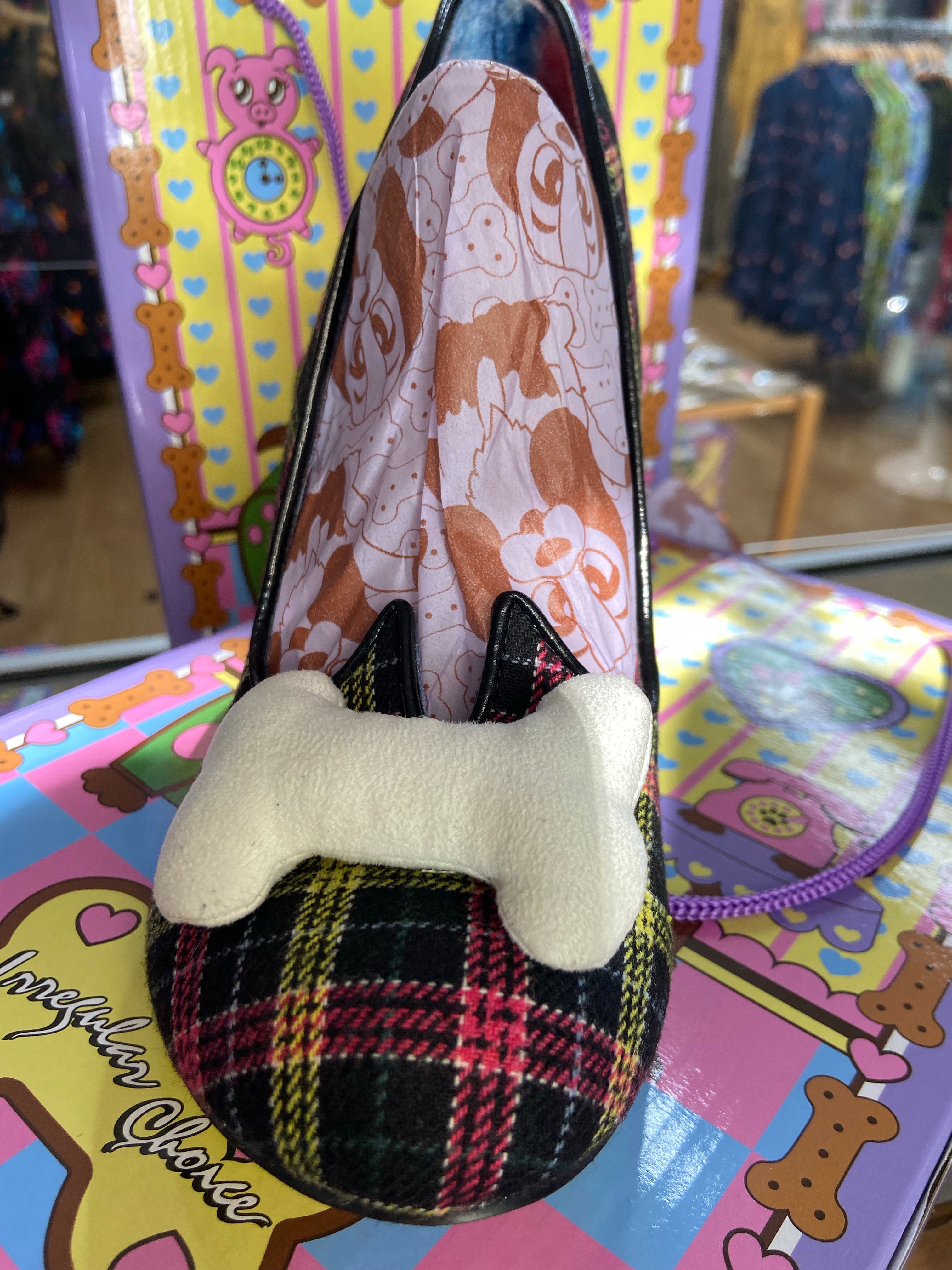Irregular Choice - It's All Pawsible - Black/yellow/Red